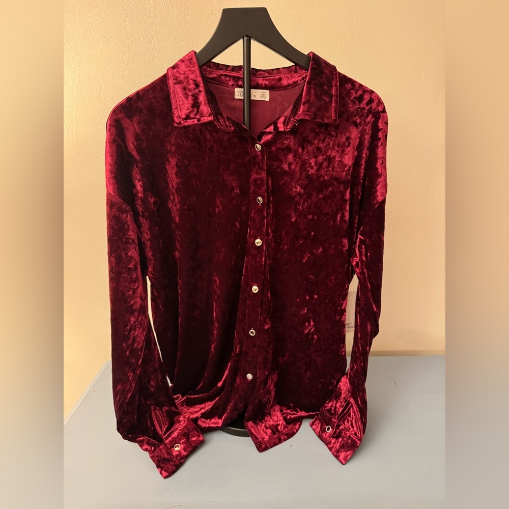 89th & Madison Velvet Long Sleeve Top - Red